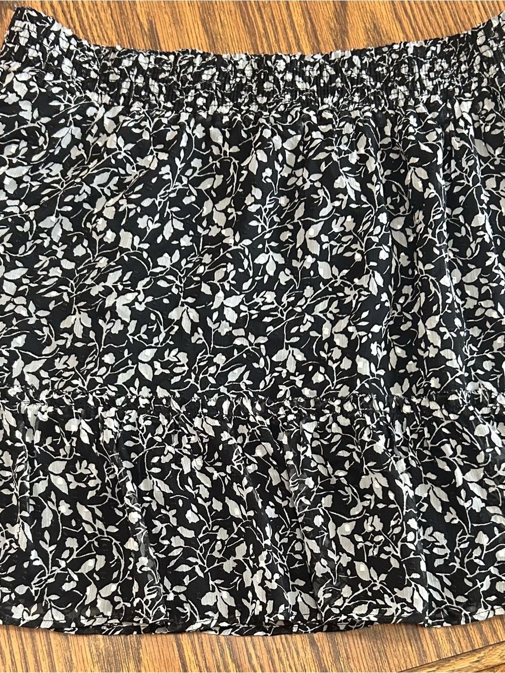Black and White LOFT Floral Tiered Skirt